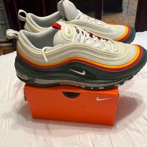 Nike Air Max mens shoes size 10